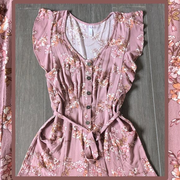 Xhilaration, Mauve Floral Cropped Jumpsuit with Ruffles, Vneck, Size S - Picture 4 of 14
